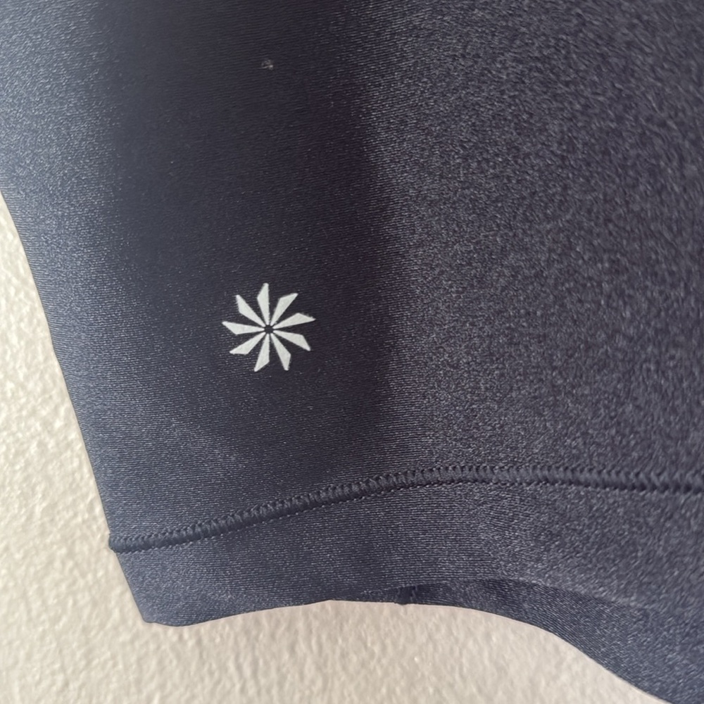 Athleta Black shine Fitted Crop Tank Top XS - Picture 5 of 5
